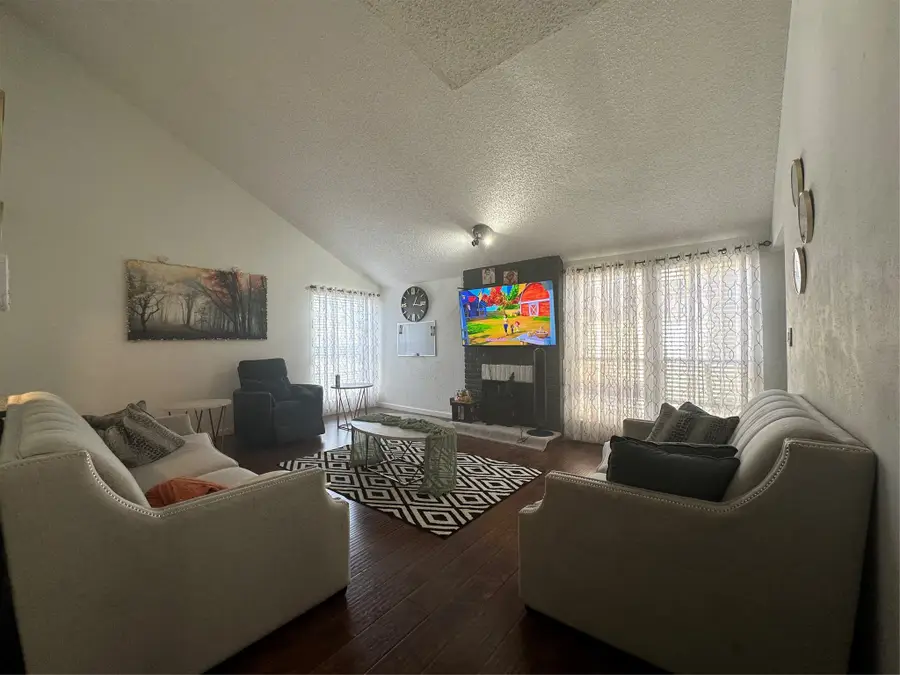 9717 Summerwood Circle, Dallas, TX 75243 - #2