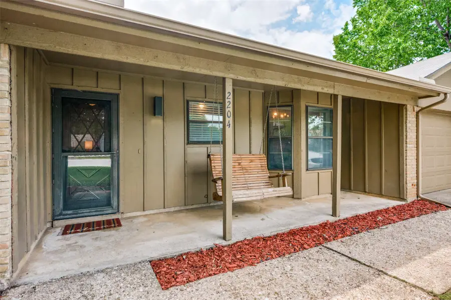 2204 Park Springs Court, Arlington, TX 76013 - #2