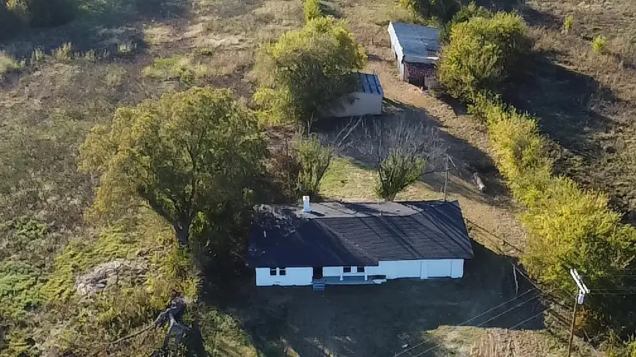 6957 Fm 100, Honey Grove, TX 75446 - #3