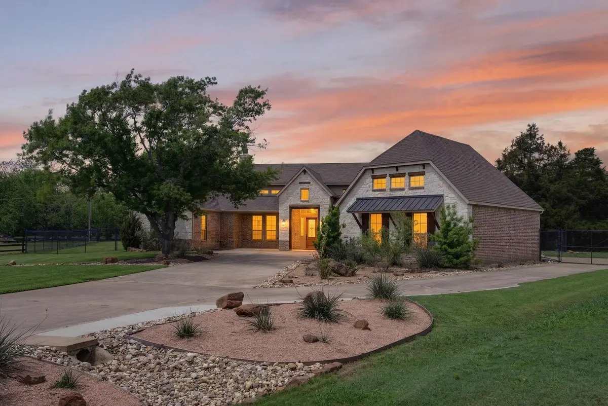 3908 Chapel Court, Double Oak, TX 75028 - #1