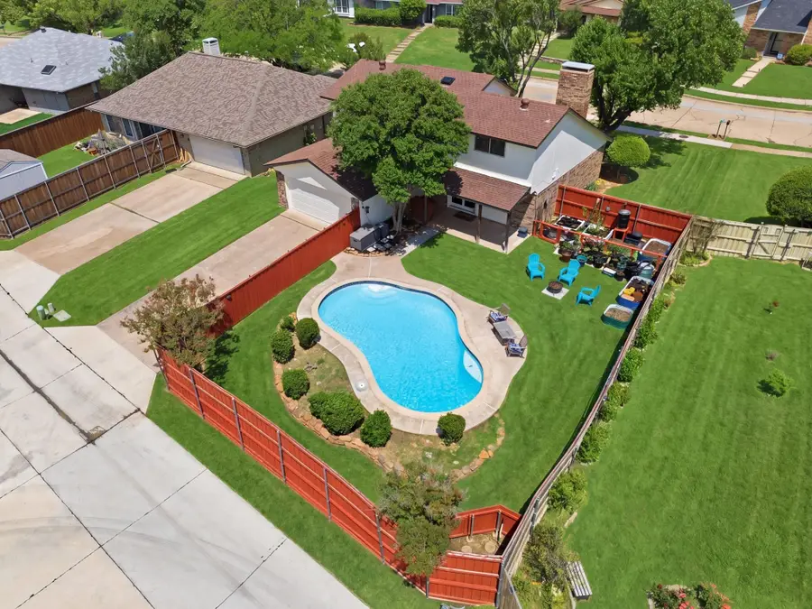 1920 Avignon Court, Carrollton, TX 75007 - #3