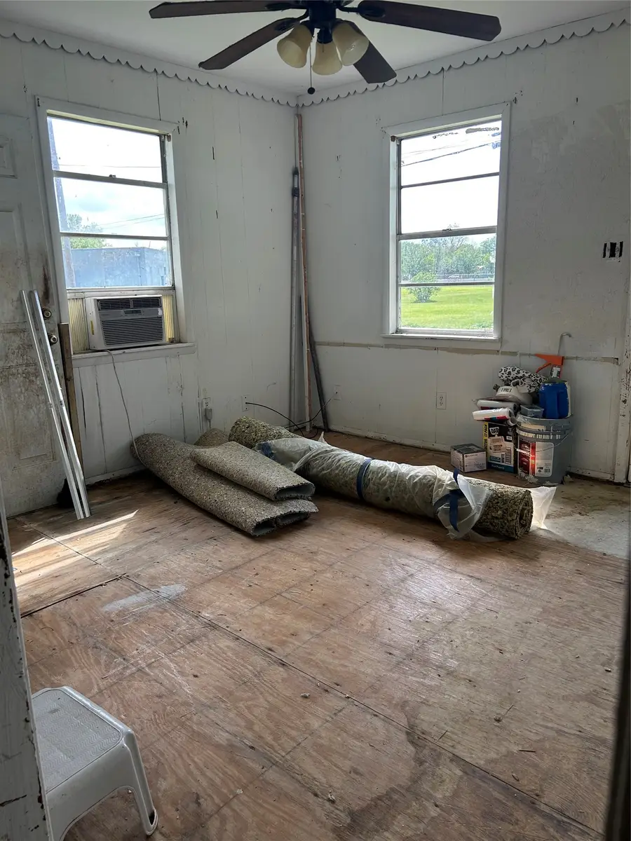 202 N 1st Street, Point, TX 75472 - #3