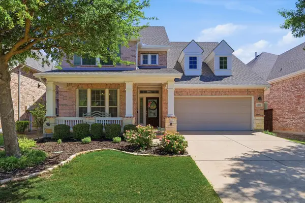 1550 Meadows Avenue, Lantana, TX 76226