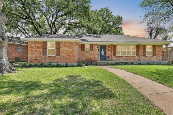 2920 Sharpview Lane, Dallas, TX 75228