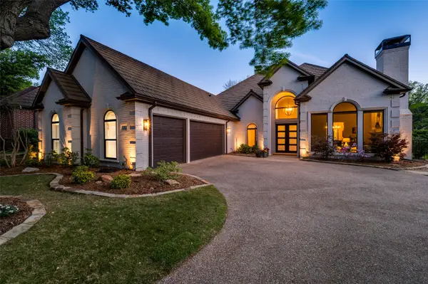 4 Savannah Court, Frisco, TX 75034