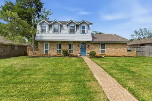 19 Whispering Lane, Hickory Creek, TX 75065