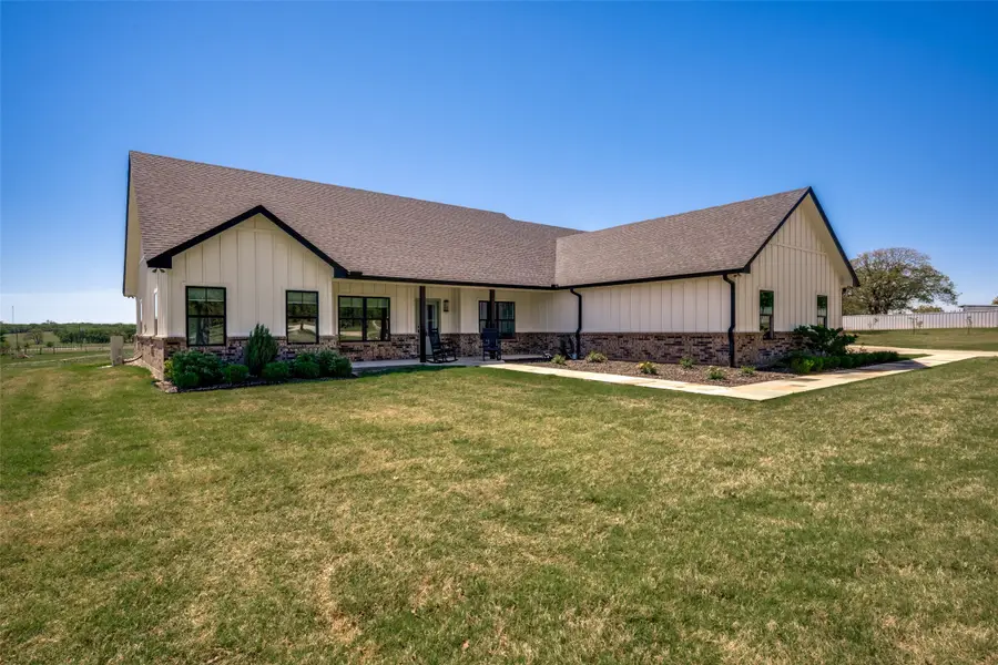 250 Belcher Road, Bowie, TX 76230 - #3