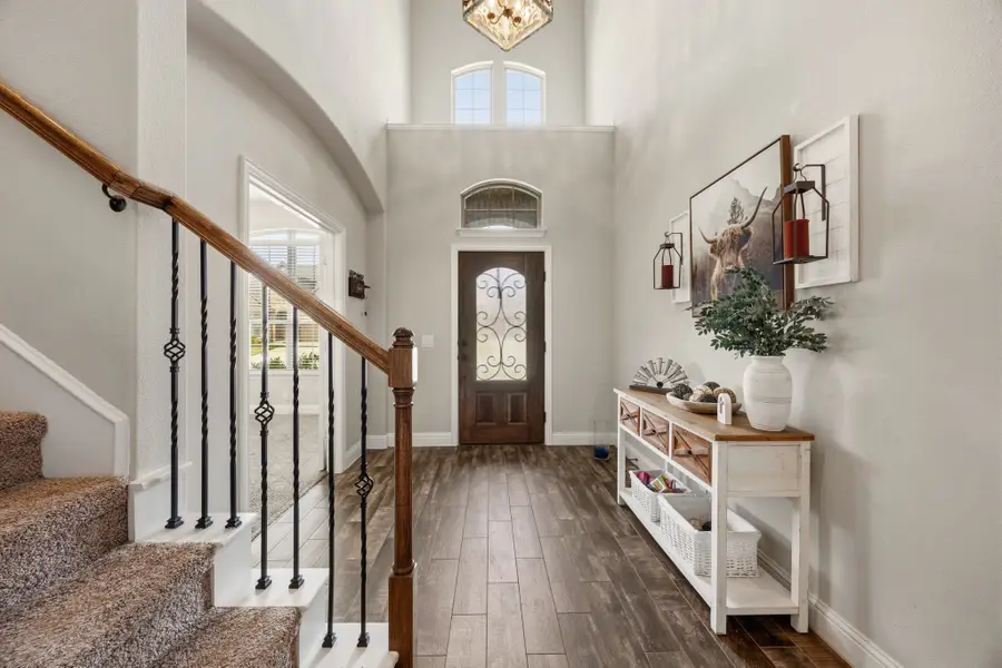 317 Thompson Drive, Van Alstyne, TX 75495 - #2