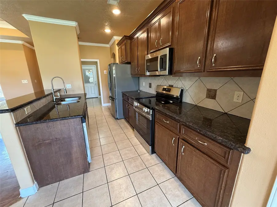 8640 Baker Road, Beaumont, TX 77707 - #2