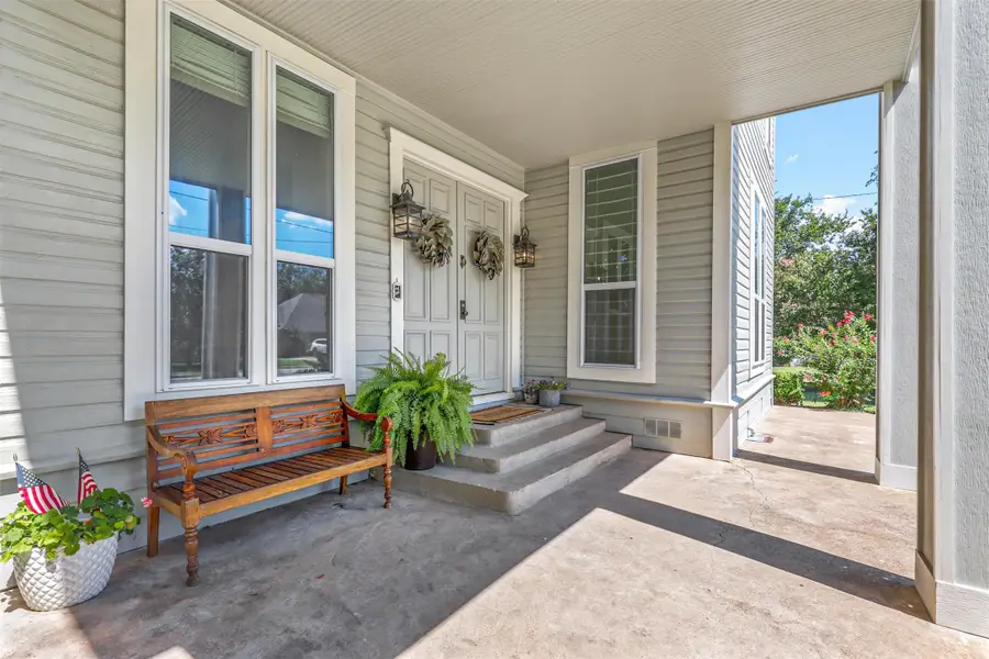 115 N 1st Street, Midlothian, TX 76065 - #2