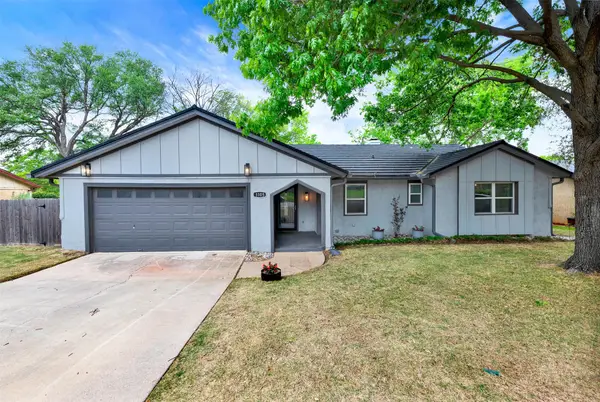 1105 Simpson Terrace, Bedford, TX 76021
