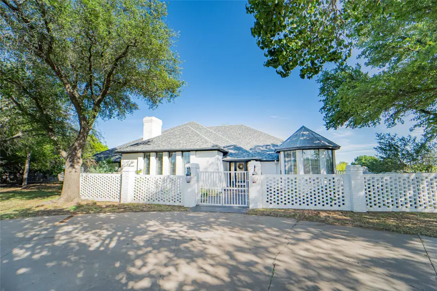 8 Chaparral Lane, Breckenridge, TX 76424 - #2