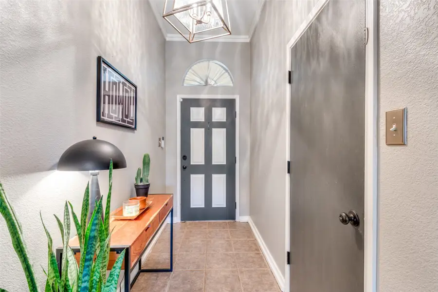 3713 Periwinkle Drive, Fort Worth, TX 76137 - #2