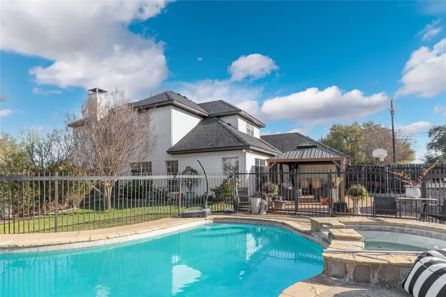 702 Oak Trail, Brownwood, TX 76801 - #3