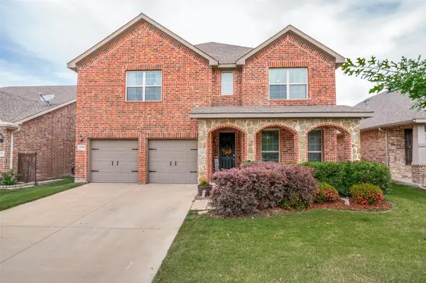 1701 Ridge Creek Lane, Aubrey, TX 76227