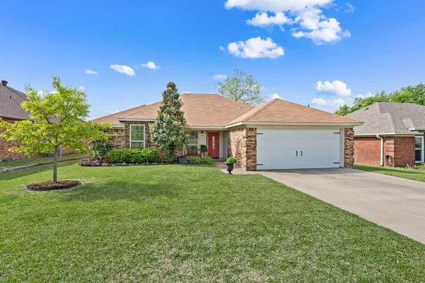 7524 Dana Lane, North Richland Hills, TX 76182
