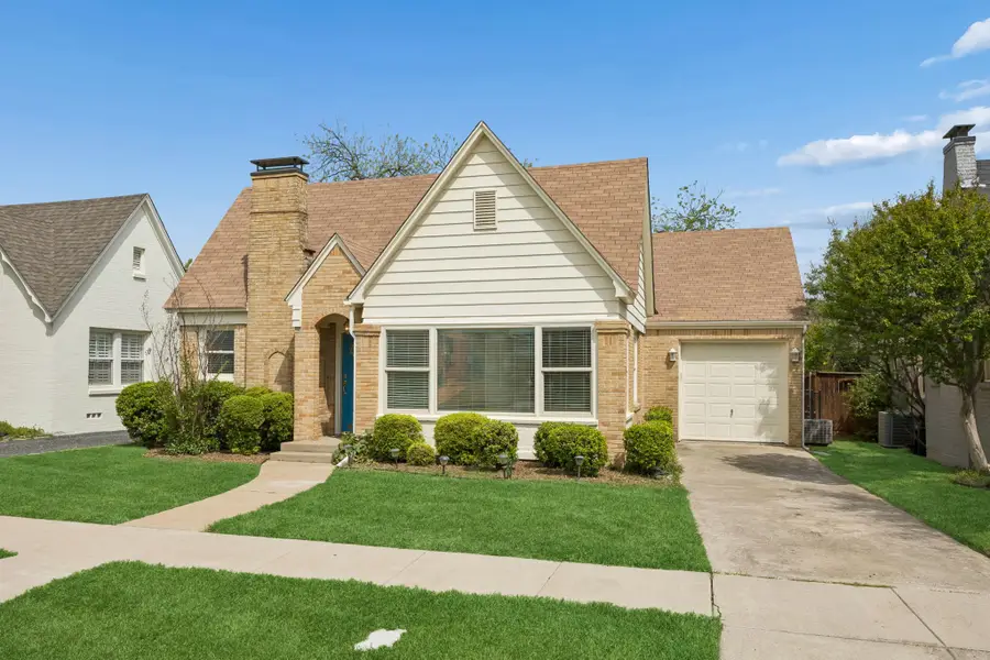 4020 Byers Avenue, Fort Worth, TX 76107 - #3