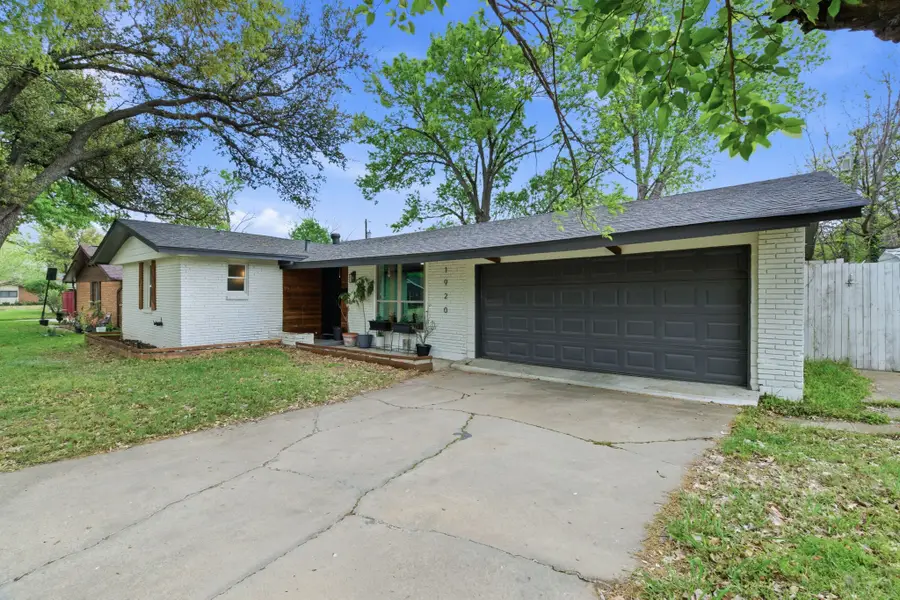1920 Canterbury Street, Irving, TX 75062 - #2