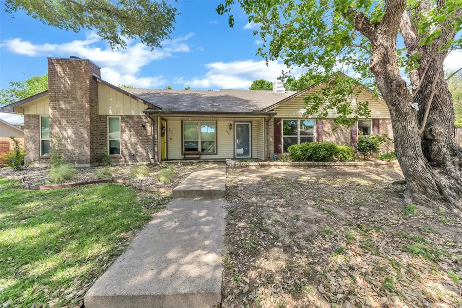 3015 Clover Lane, Euless, TX 76039 - #2