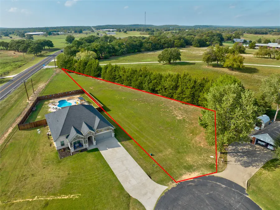 104 Cocopa Cove, Lake Kiowa, TX 76240 - #3