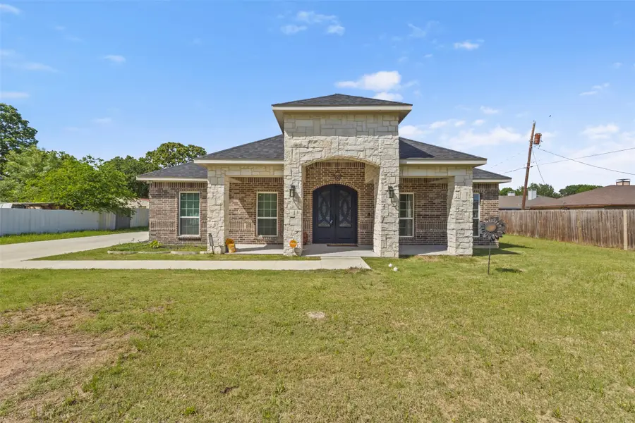 11101 Leeper Drive, Balch Springs, TX 75180 - #2