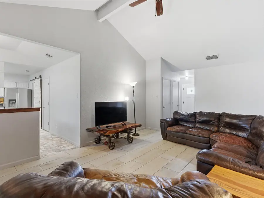 661 Clover Lane, Keller, TX 76248 - #2