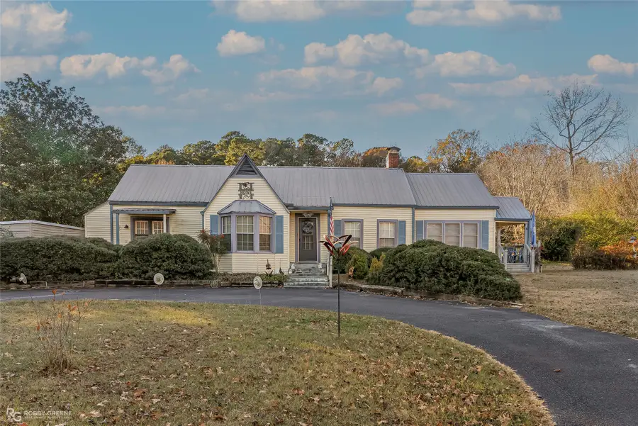 1701 N Pine Street, Vivian, LA 71082 - #2