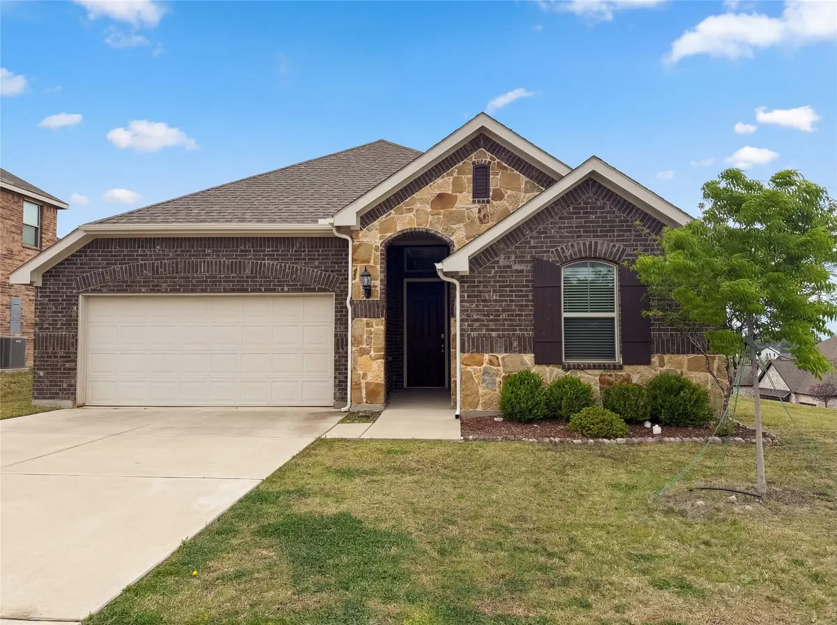 6945 Talon Bluff Drive, Fort Worth, TX 76179 - #1