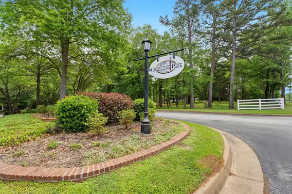 3933 Charleston Park, Tyler, TX 75701