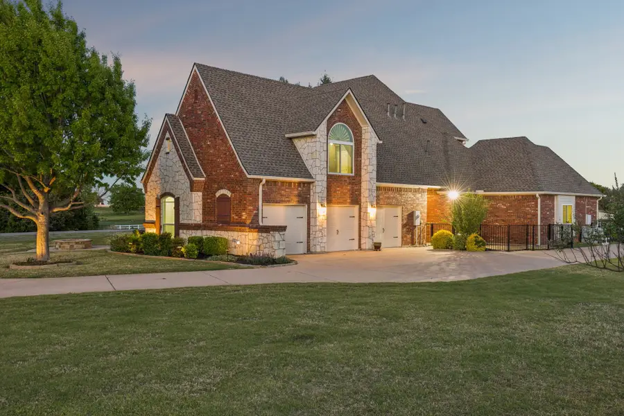 6532 Gehrig Circle, Burleson, TX 76028 - #2