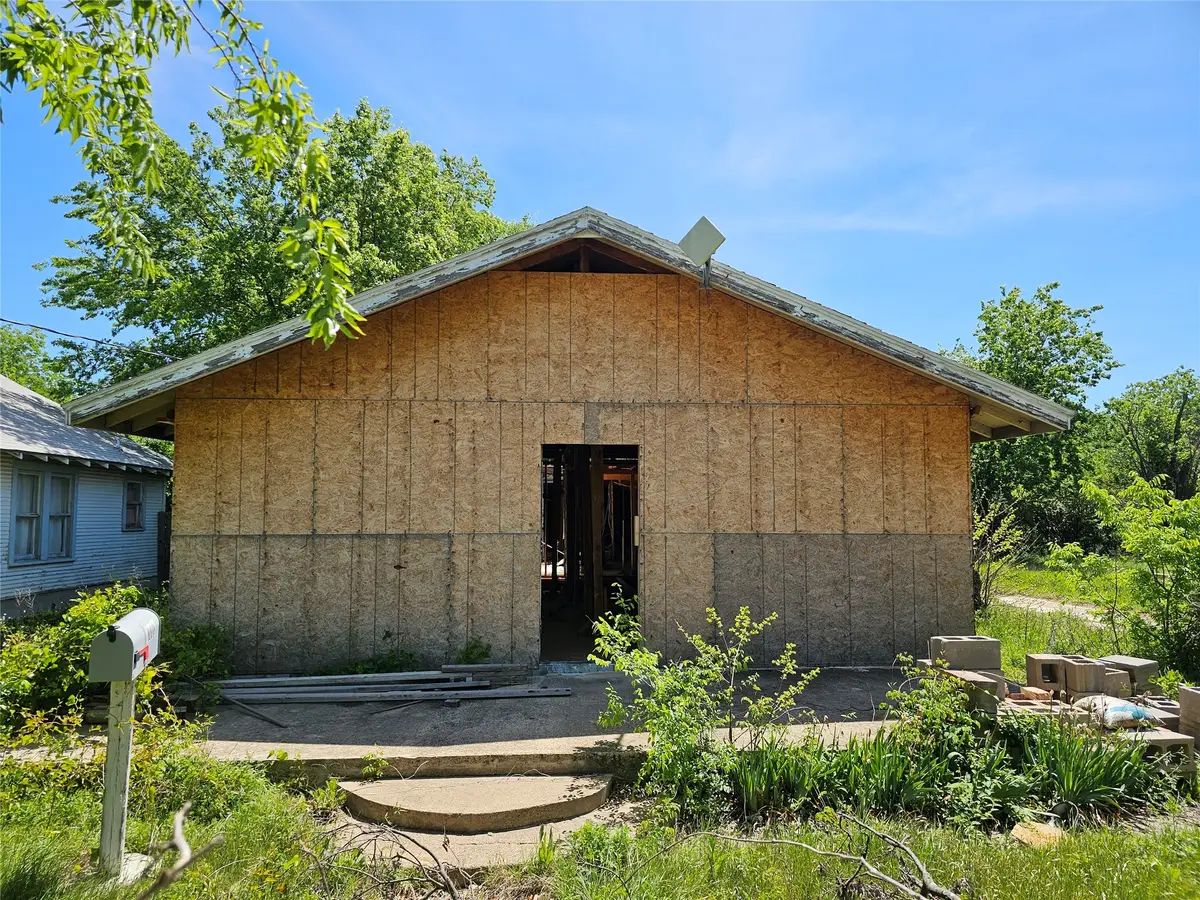 1008 Lackey Street, Brownwood, TX 76801 - #1