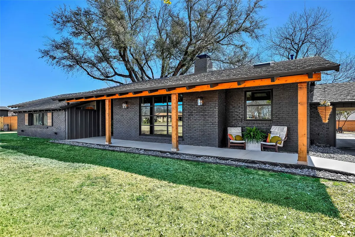 1612 W Washington Street, Sherman, TX 75092 - #1