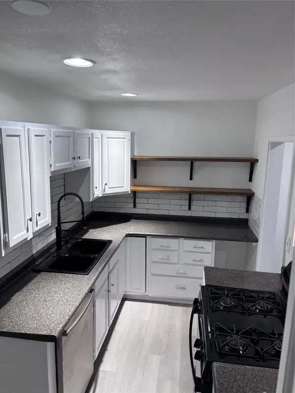 6004 Westridge Lane #703, Fort Worth, TX 76116