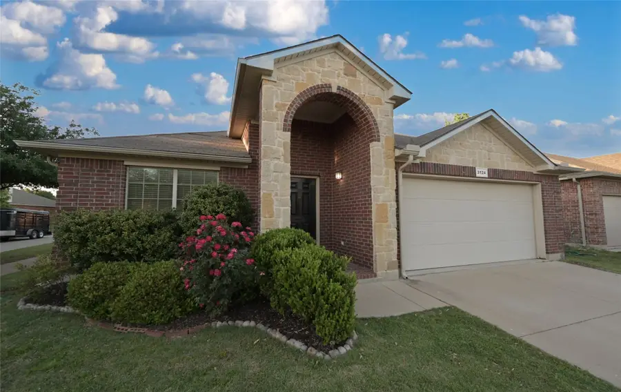 3124 Stonecrop Trail, Denton, TX 76226 - #3