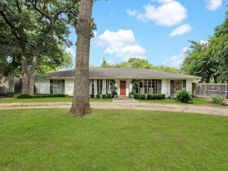 6004 Ken Avenue, Arlington, TX 76001 - #2