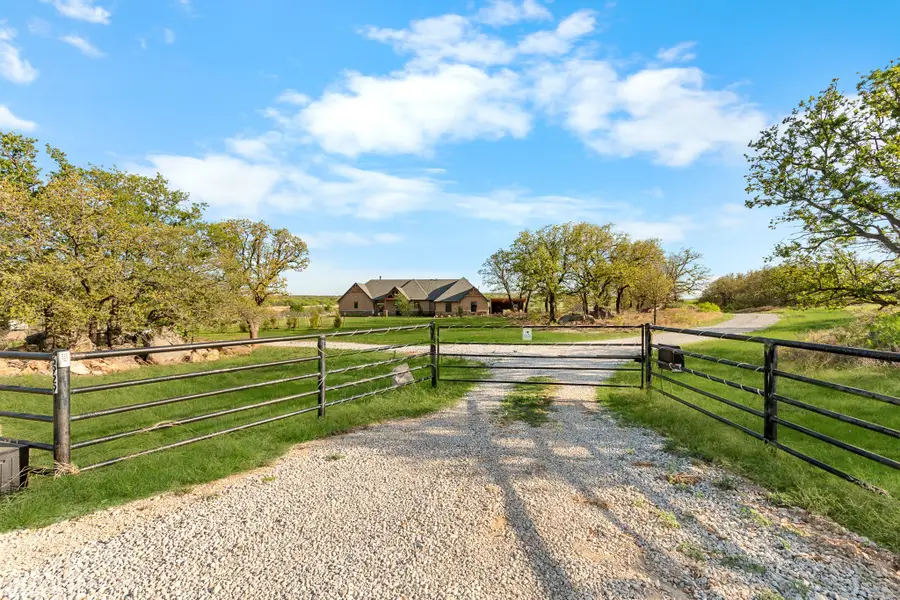 6929 Fm 1806, Nocona, TX 76255 - #2