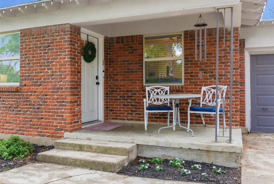 807 Elizabeth Boulevard, Granbury, TX 76048 - #3