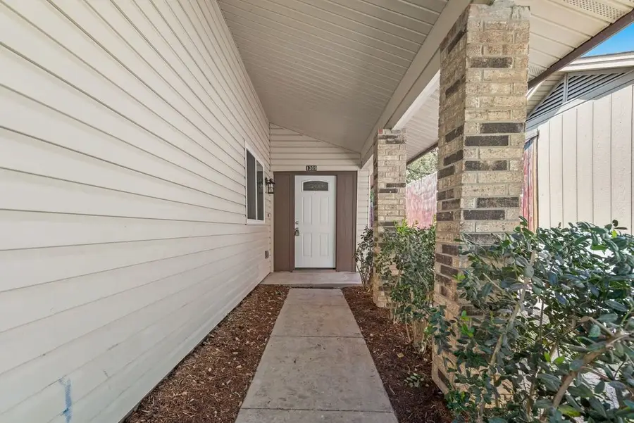 1309 Meandering Way, Garland, TX 75040 - #3