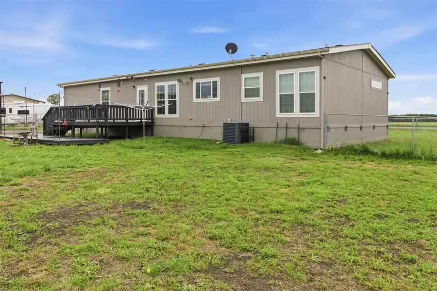 9013 County Road 1143, Leonard, TX 75452 - #2