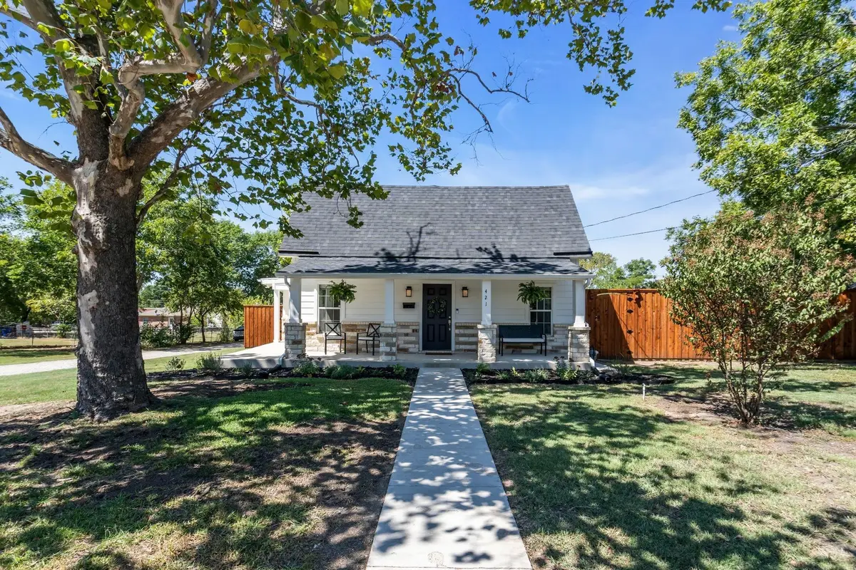 421 N Main Street, Farmersville, TX 75442 - #1