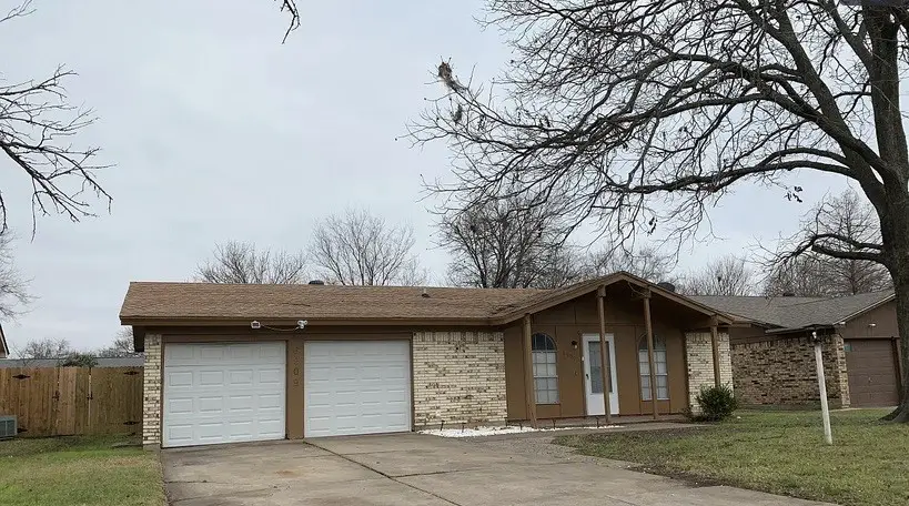 6909 Maryhill Road, Forest Hill, TX 76140 - #2