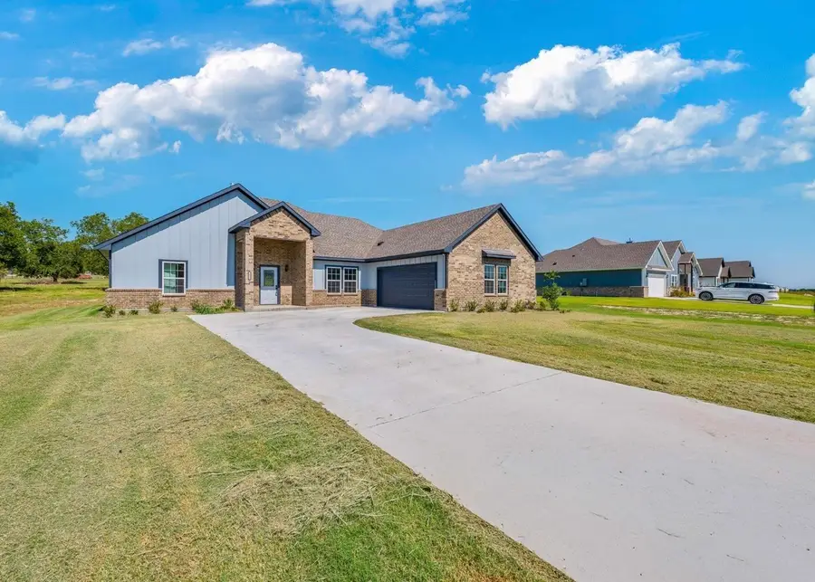1013 Don Eve Court, Azle, TX 76020 - #2