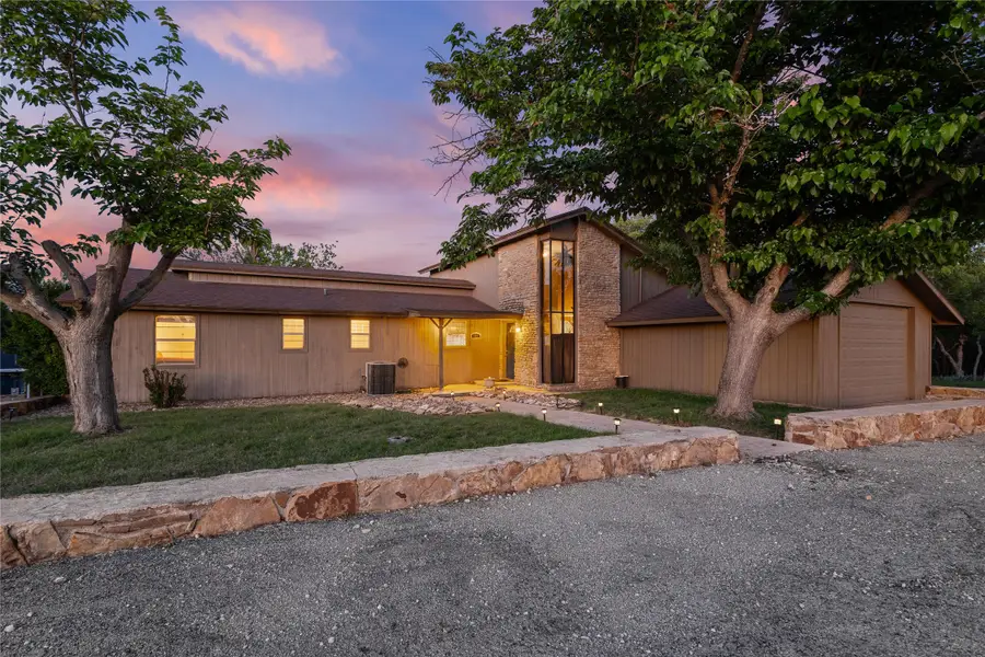 691 County Road 611, Brownwood, TX 76801 - #2