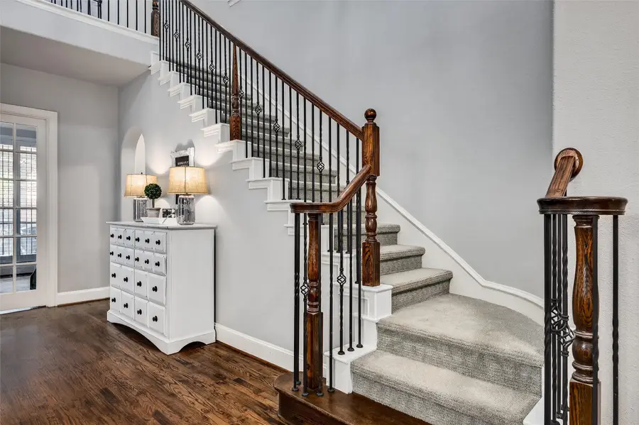 813 Moss Cliff Circle, McKinney, TX 75071 - #2