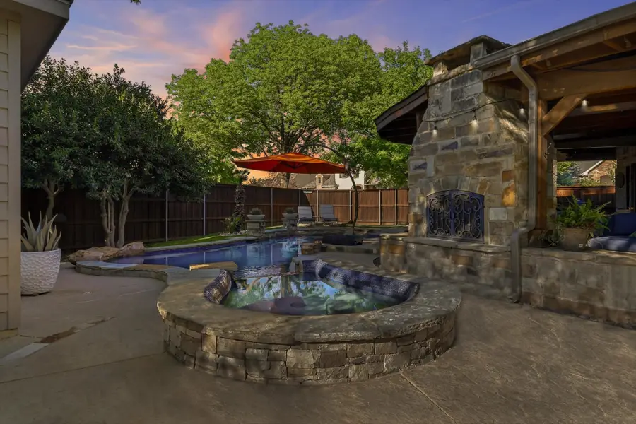 100 Red Bluff Court, Hickory Creek, TX 75065 - #2