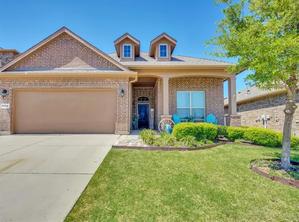 9209 Nickel Creek Drive, Fort Worth, TX 76131