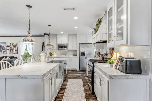 151 Hilltop Lane, Emory, TX 75440