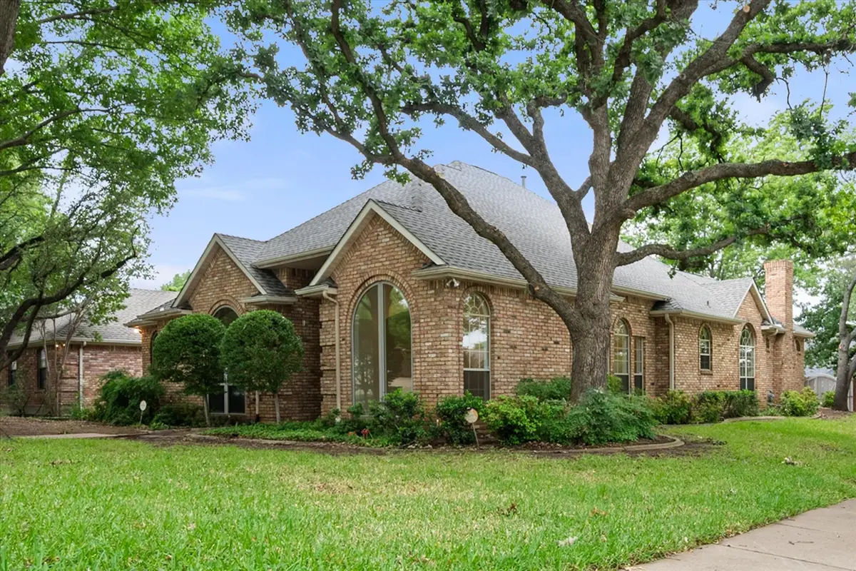 5200 Independence Avenue, Arlington, TX 76017 - #1