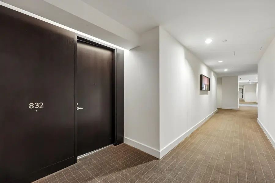 2408 Victory Park Lane #832, Dallas, TX 75219 - #2