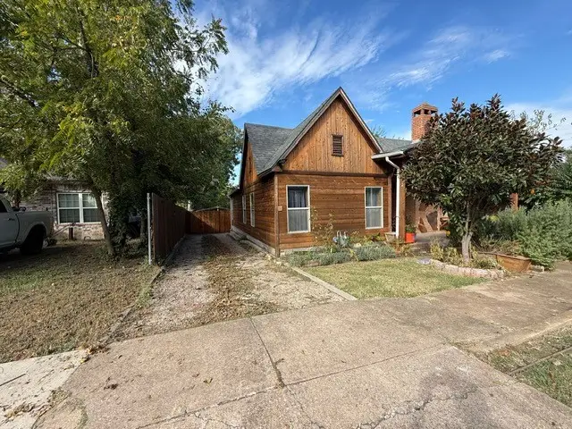 118 N Harrison Avenue, Sherman, TX 75090 - #3